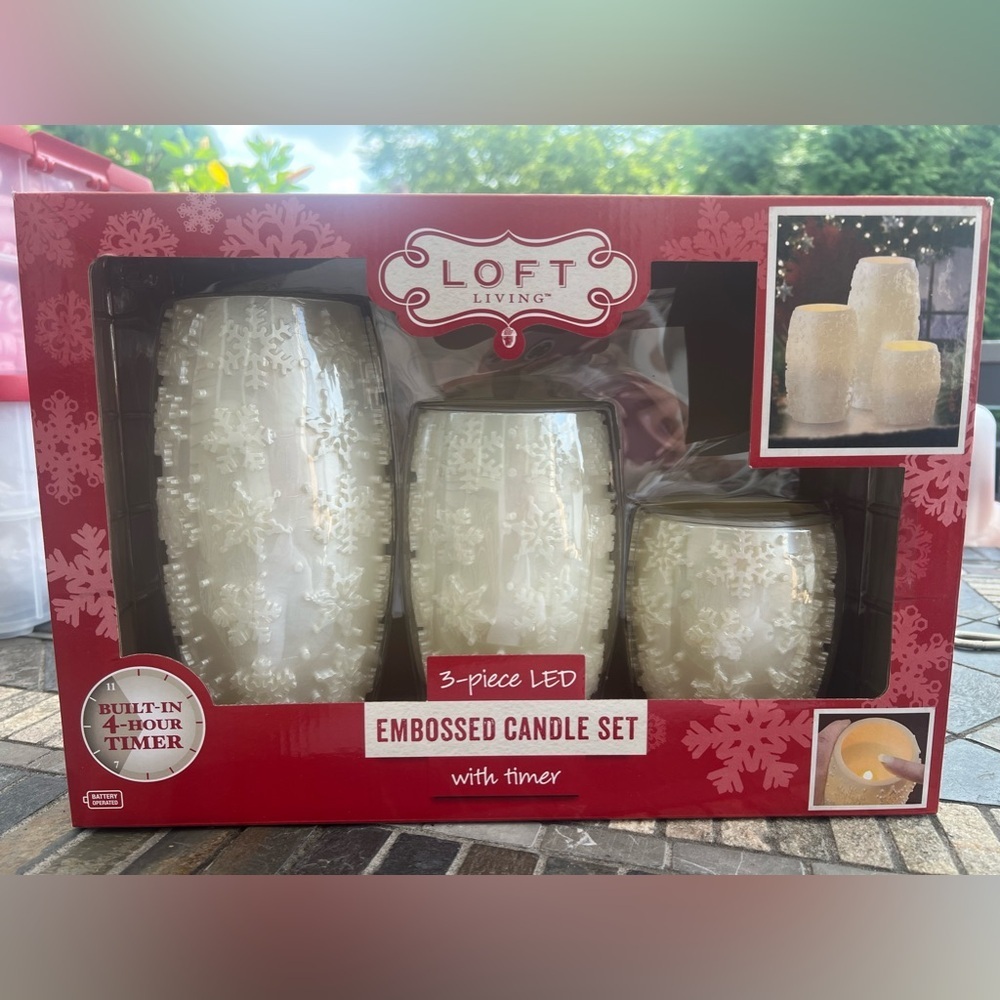 NWT-❄️❄️Loft Living 3 Piece LED Embossed Candle Set with Timer.❄️❄️